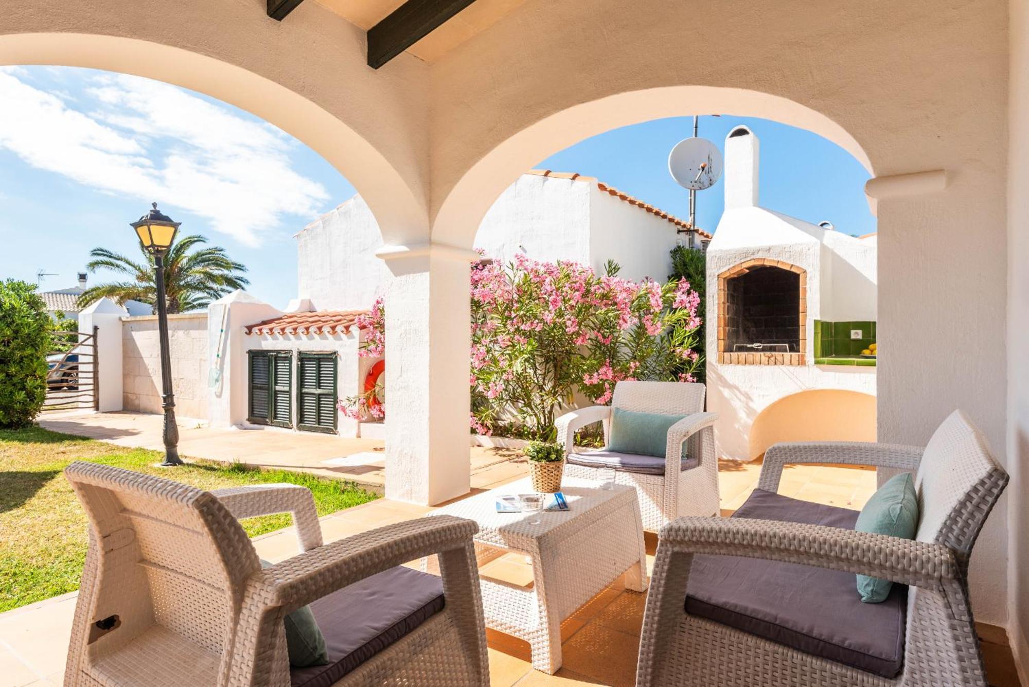 Villas Begonias Cala en Bosch Kültér fotó