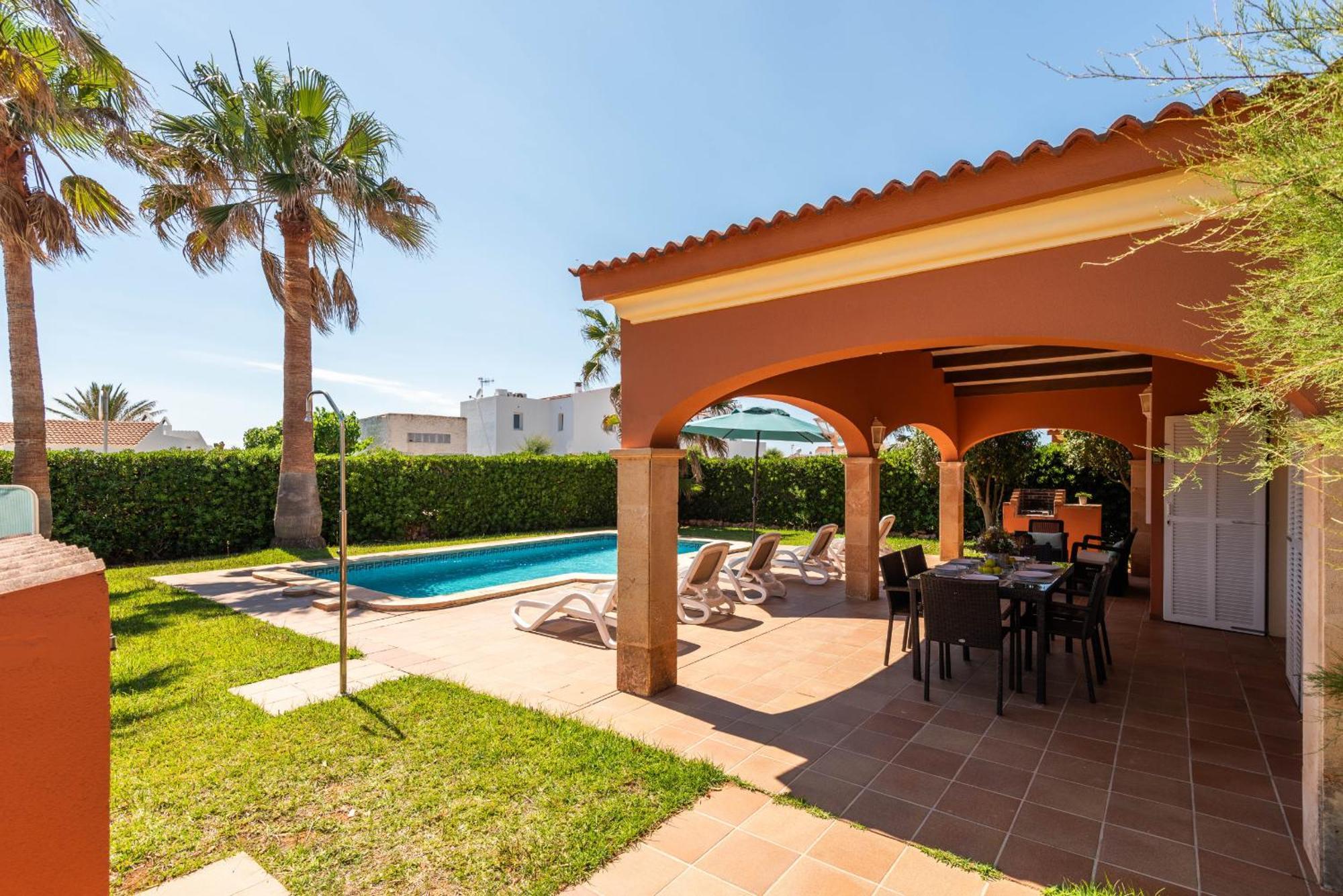Villas Begonias Cala en Bosch Kültér fotó